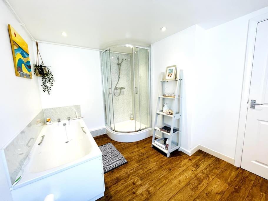 Rookley Villa, 3 Bedroom Family Apartment, Ventnor Exteriör bild